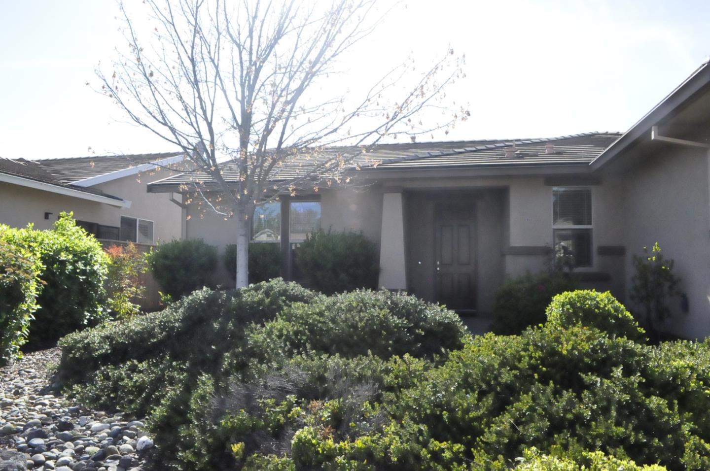 Detail Gallery Image 3 of 45 For 1826 Grand Pheasant Ln, Lincoln,  CA 95648 - 2 Beds | 2 Baths