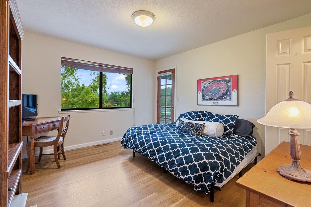 Detail Gallery Image 24 of 42 For 105 Louise Cir, Hollister,  CA 95023 - 3 Beds | 2/1 Baths