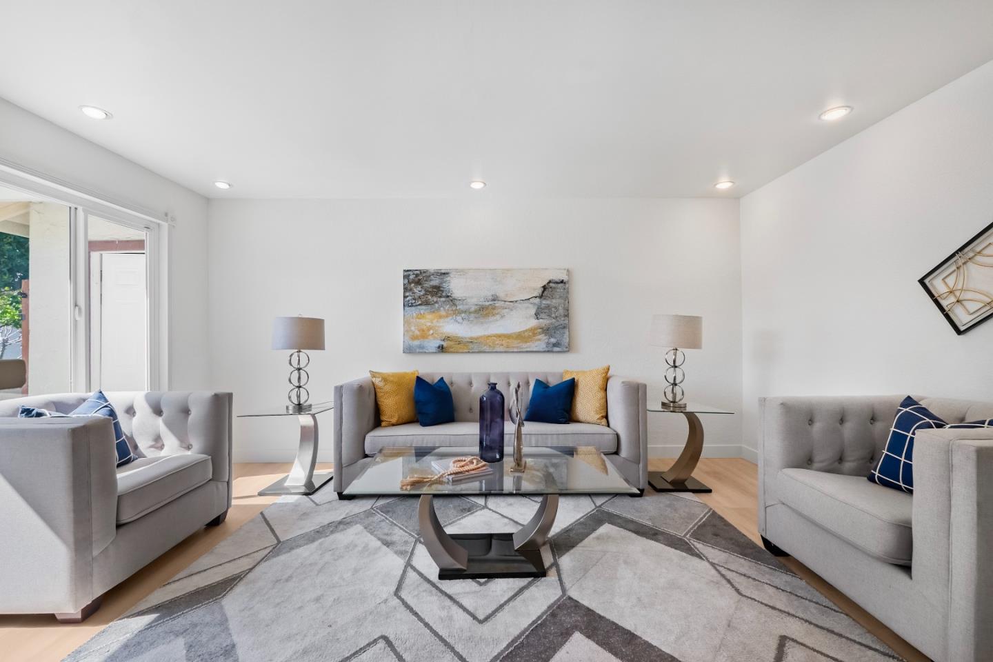 Detail Gallery Image 2 of 24 For 3848 Amy Pl, Union City,  CA 94587 - 3 Beds | 1/1 Baths