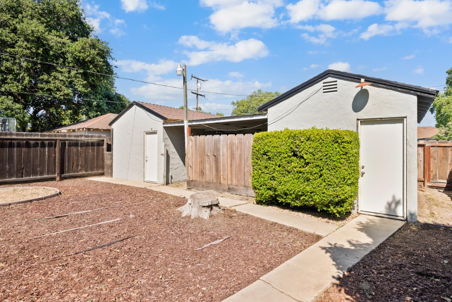 Detail Gallery Image 32 of 36 For 553 Line St, Hollister,  CA 95023 - 2 Beds | 1 Baths