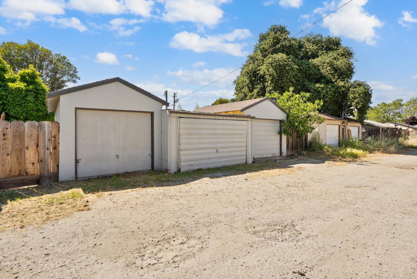 Detail Gallery Image 34 of 36 For 553 Line St, Hollister,  CA 95023 - 2 Beds | 1 Baths