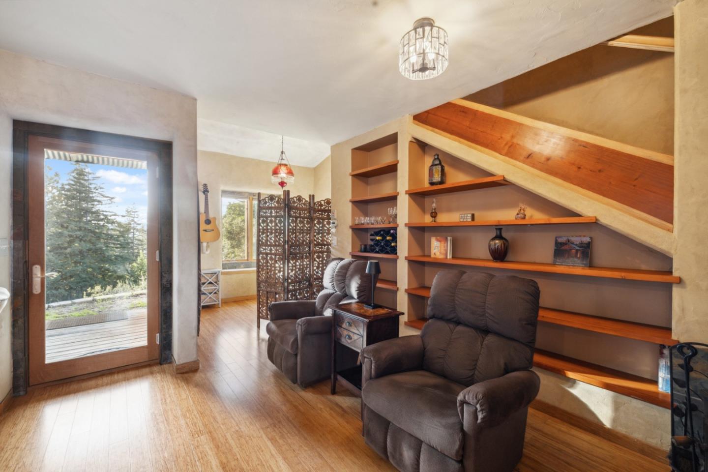 Detail Gallery Image 4 of 52 For 18010 Moonrise Rd, Boulder Creek,  CA 95006 - 1 Beds | 1/1 Baths