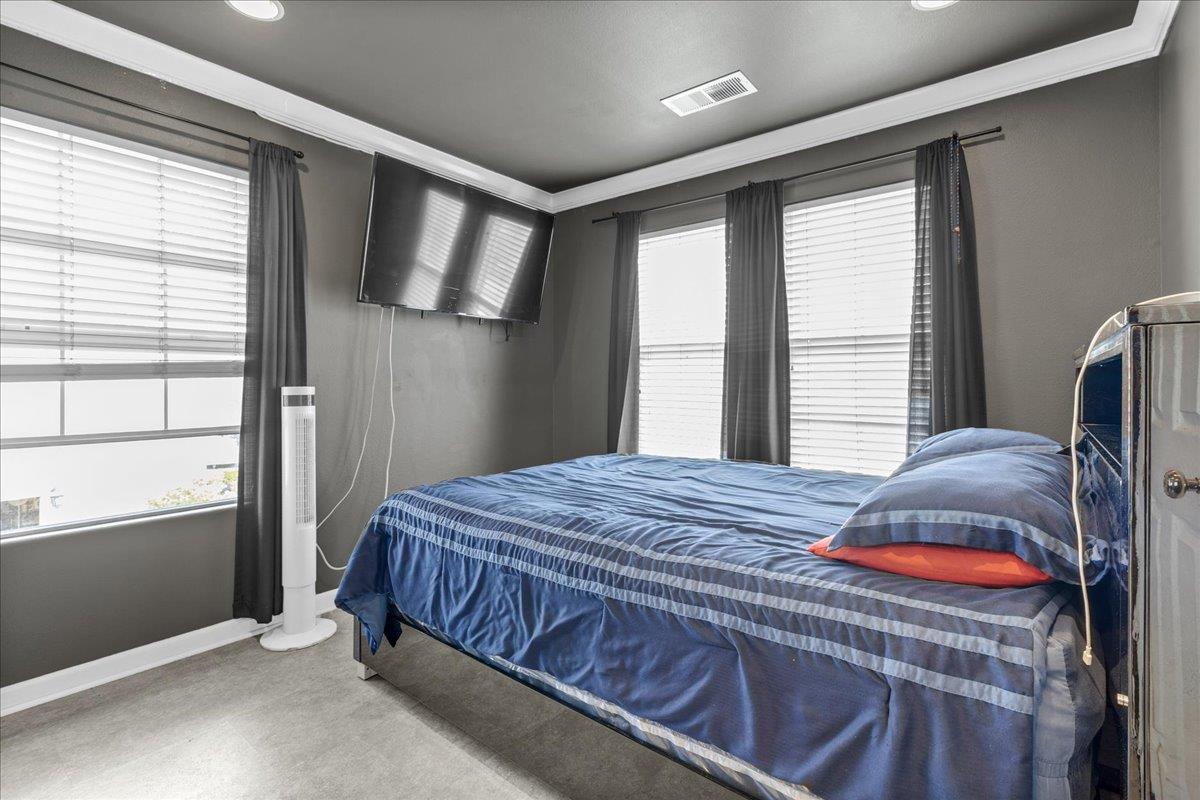 Detail Gallery Image 15 of 33 For 493 Churchill Way, Salinas,  CA 93906 - 4 Beds | 2/1 Baths