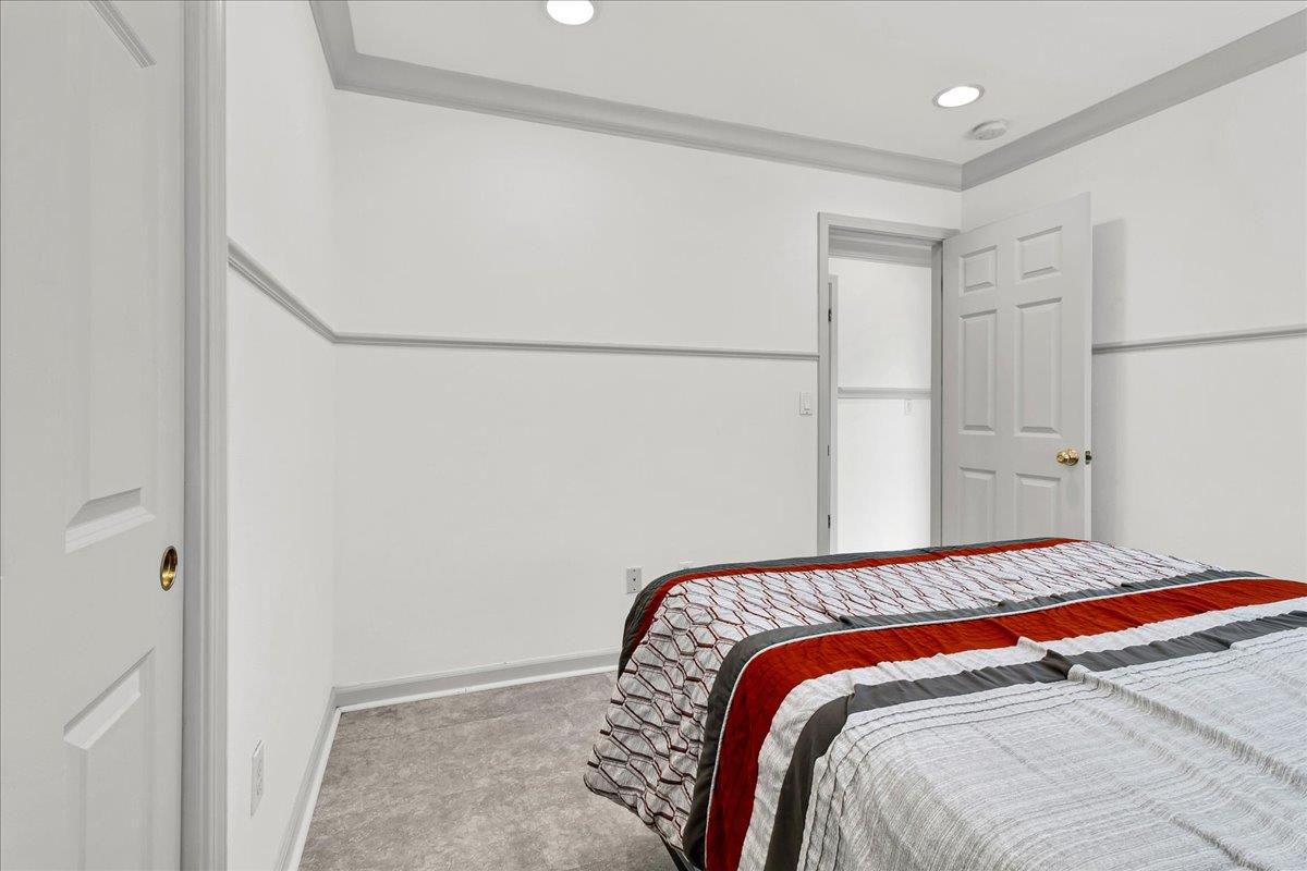 Detail Gallery Image 20 of 33 For 493 Churchill Way, Salinas,  CA 93906 - 4 Beds | 2/1 Baths