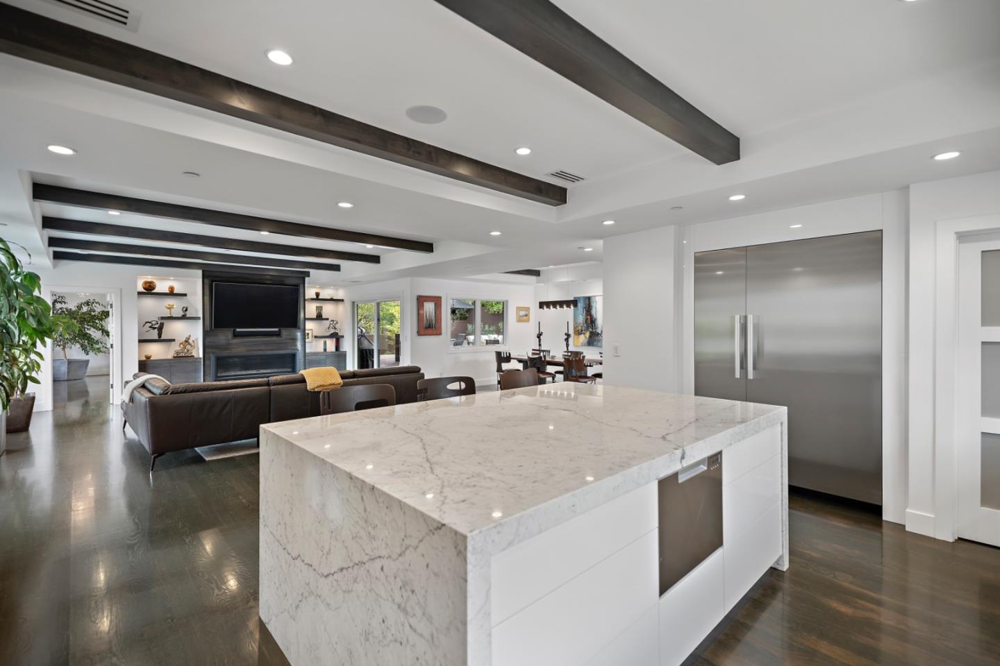 Detail Gallery Image 13 of 54 For 14594 Eastview Dr, Los Gatos,  CA 95032 - 5 Beds | 4/1 Baths