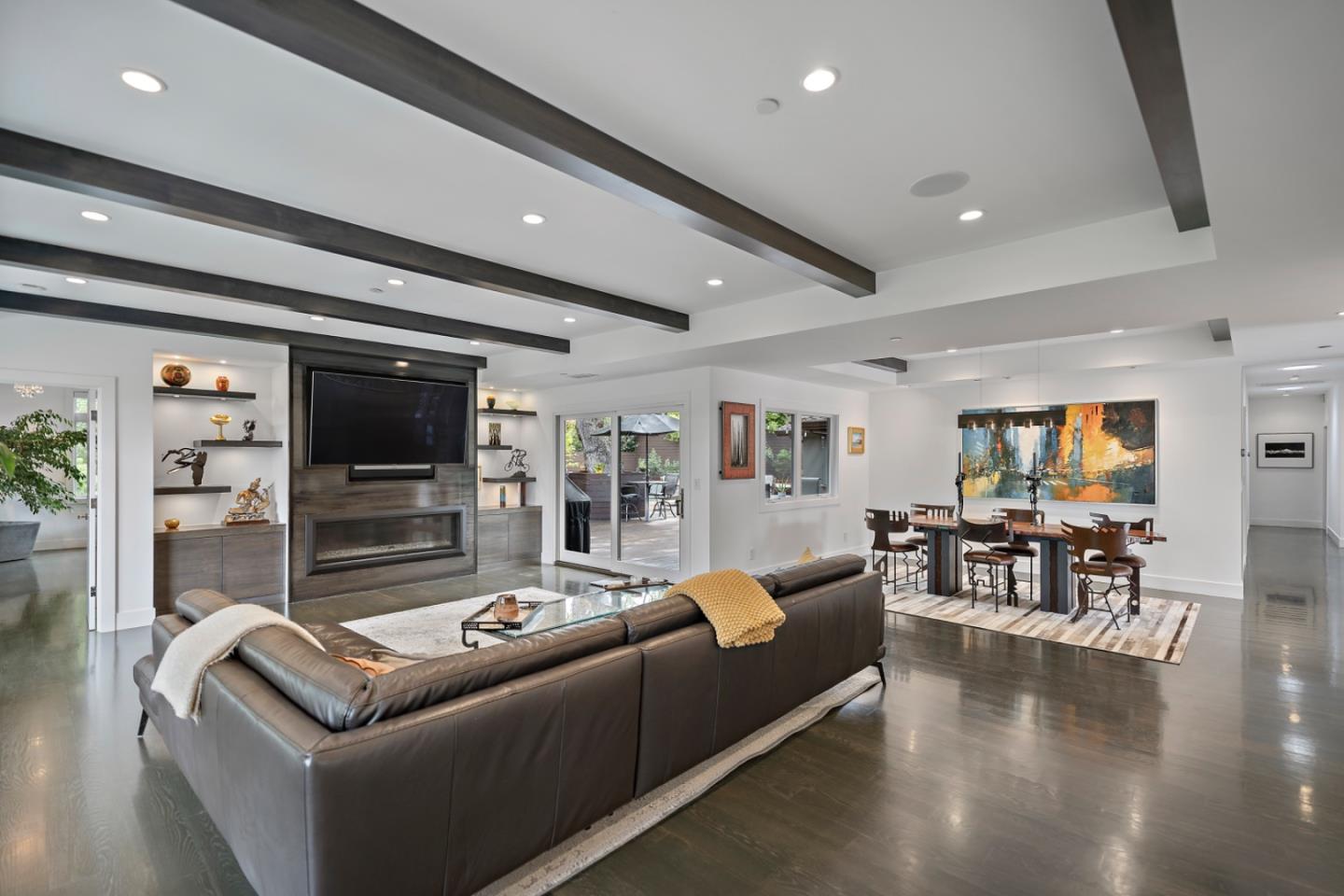 Detail Gallery Image 14 of 54 For 14594 Eastview Dr, Los Gatos,  CA 95032 - 5 Beds | 4/1 Baths