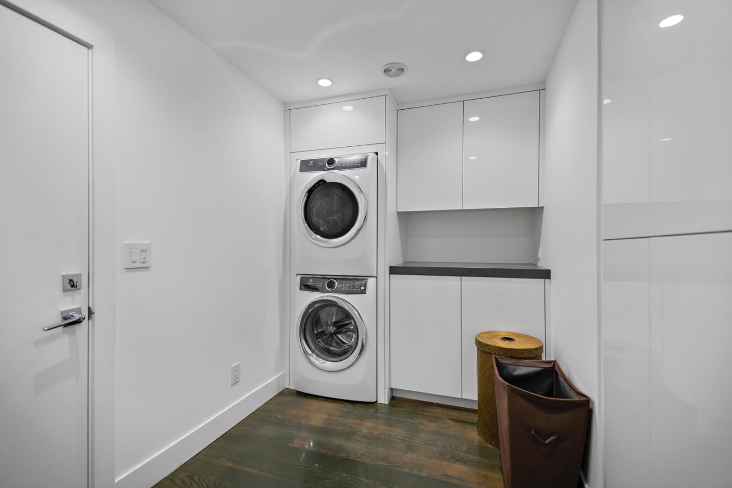Detail Gallery Image 34 of 54 For 14594 Eastview Dr, Los Gatos,  CA 95032 - 5 Beds | 4/1 Baths