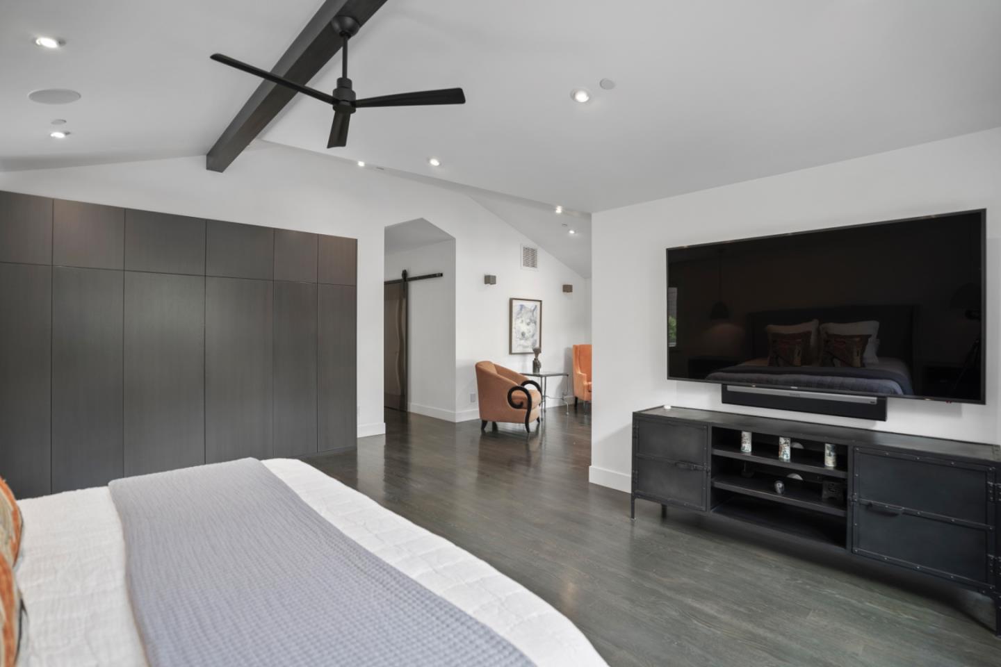 Detail Gallery Image 38 of 54 For 14594 Eastview Dr, Los Gatos,  CA 95032 - 5 Beds | 4/1 Baths