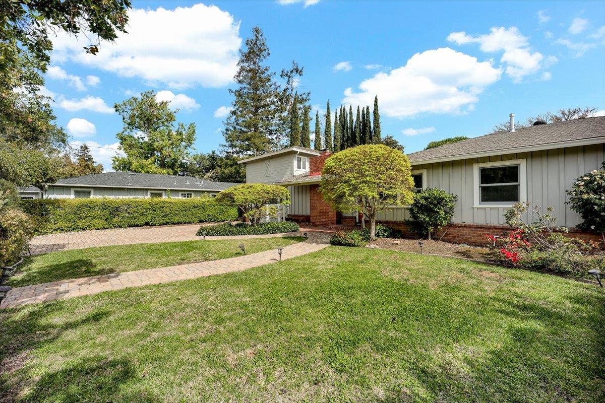 Detail Gallery Image 2 of 80 For 963 Shauna Ln, Palo Alto,  CA 94306 - 4 Beds | 2 Baths