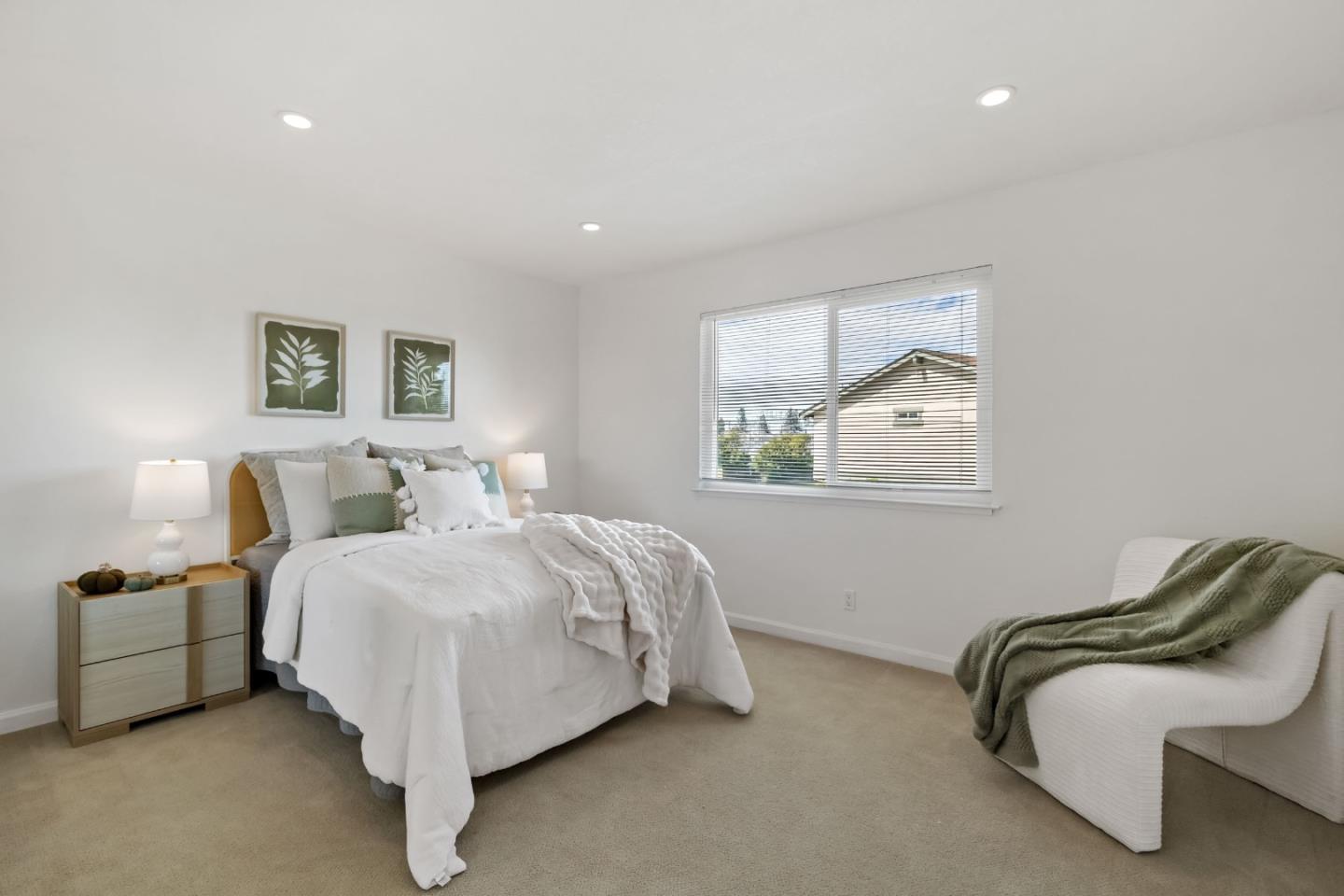 Detail Gallery Image 23 of 31 For 614 Lakehaven Ter, Sunnyvale,  CA 94089 - 3 Beds | 2/1 Baths
