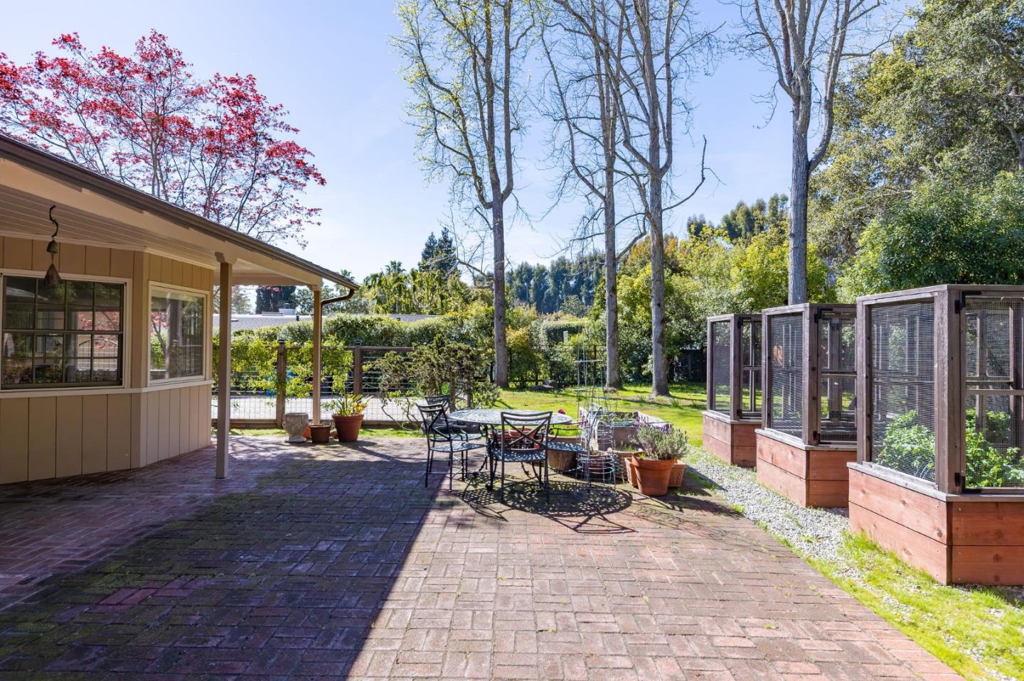 Detail Gallery Image 67 of 83 For 680 Fairway Cir, Hillsborough,  CA 94010 - 3 Beds | 3/1 Baths