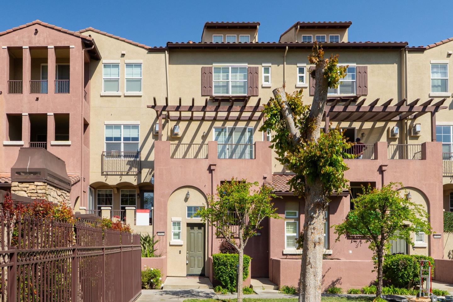 Detail Gallery Image 27 of 45 For 1815 Camino Leonor, San Jose,  CA 95131 - 2 Beds | 2 Baths