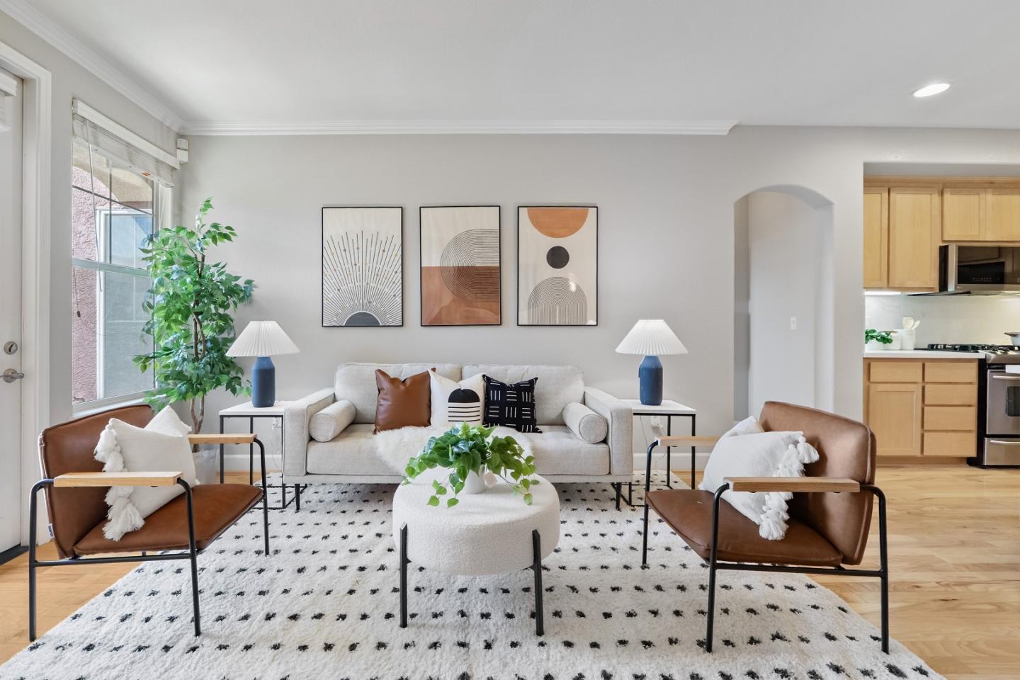Detail Gallery Image 4 of 45 For 1815 Camino Leonor, San Jose,  CA 95131 - 2 Beds | 2 Baths