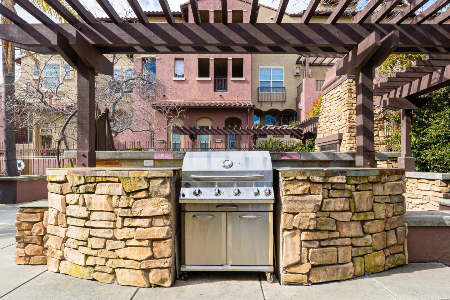 Detail Gallery Image 45 of 45 For 1815 Camino Leonor, San Jose,  CA 95131 - 2 Beds | 2 Baths