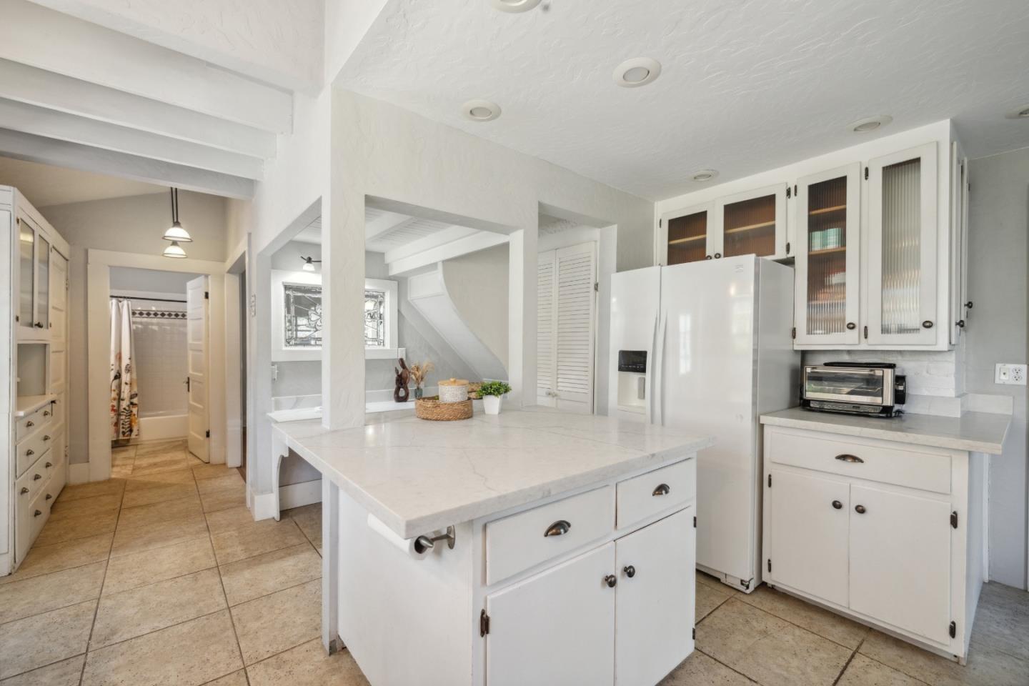 Detail Gallery Image 12 of 54 For 130 Pine St, Ben Lomond,  CA 95005 - 4 Beds | 3 Baths