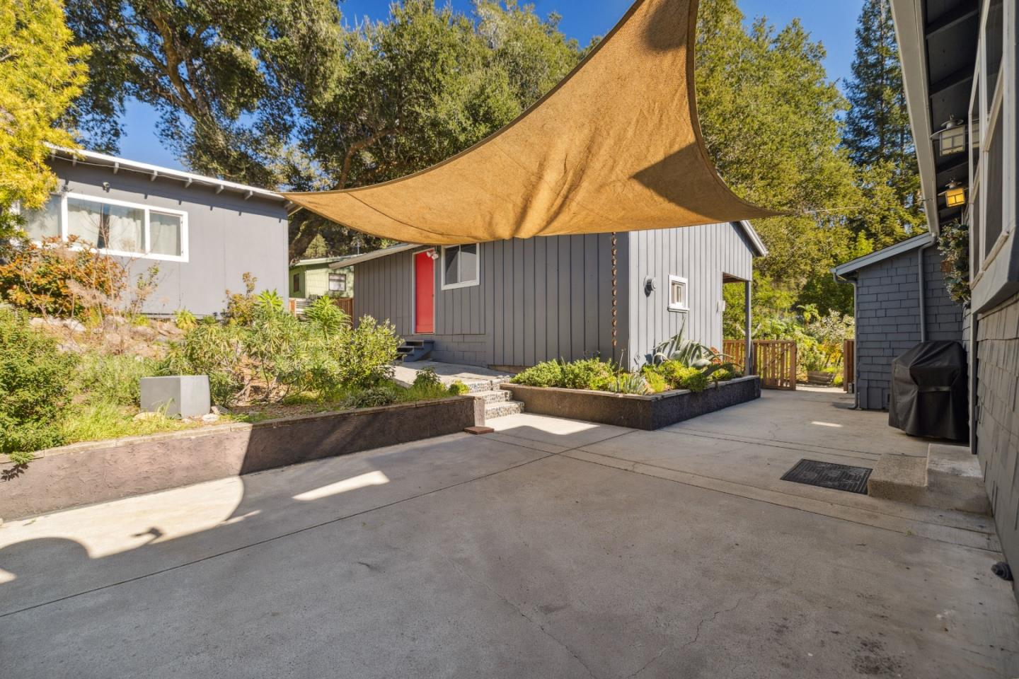 Detail Gallery Image 32 of 54 For 130 Pine St, Ben Lomond,  CA 95005 - 4 Beds | 3 Baths