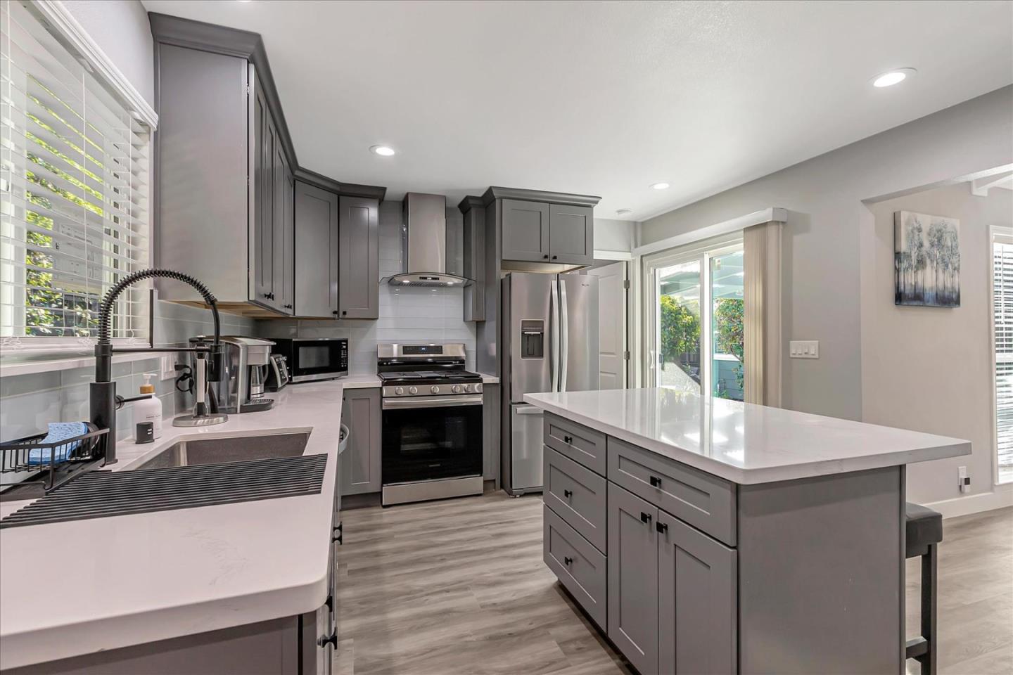 Detail Gallery Image 11 of 26 For 3380 Cecil Ave, Santa Clara,  CA 95050 - 4 Beds | 3 Baths