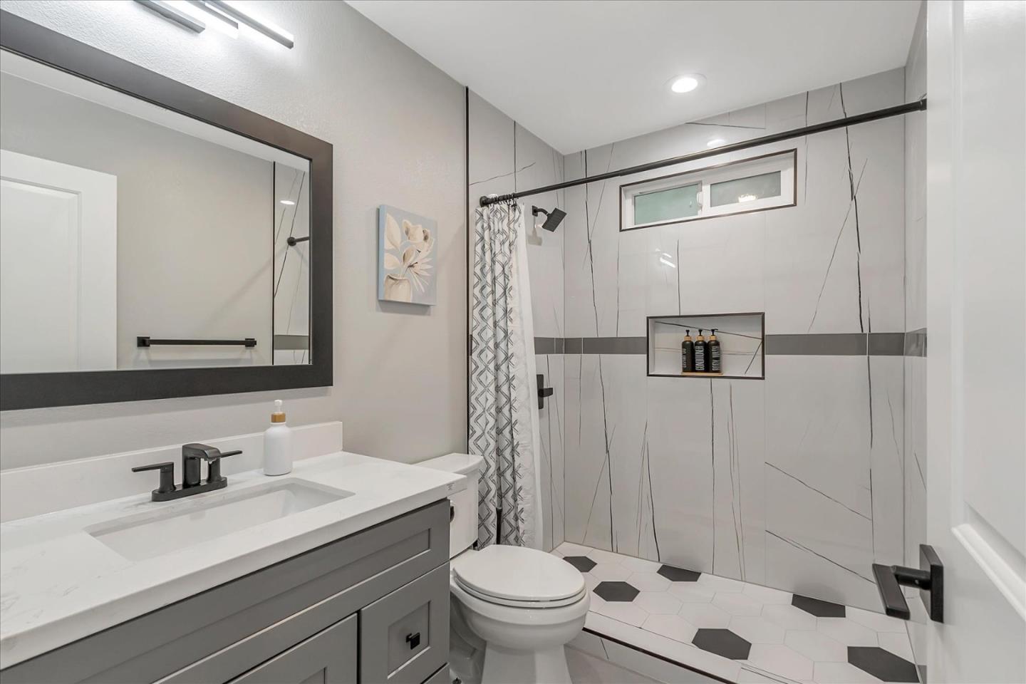 Detail Gallery Image 18 of 26 For 3380 Cecil Ave, Santa Clara,  CA 95050 - 4 Beds | 3 Baths