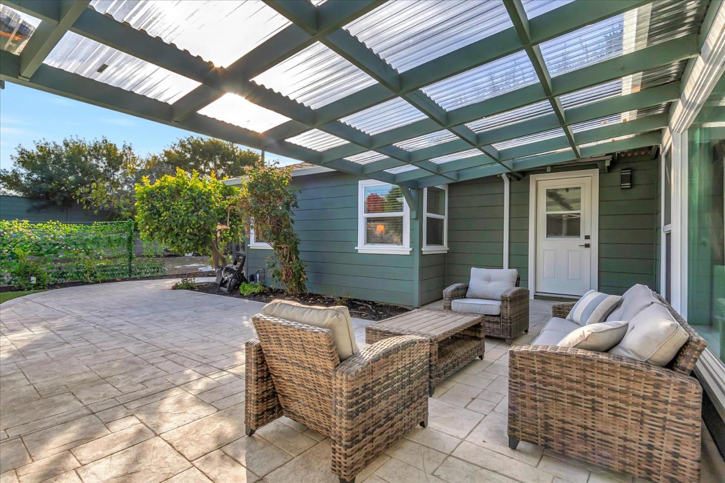 Detail Gallery Image 23 of 26 For 3380 Cecil Ave, Santa Clara,  CA 95050 - 4 Beds | 3 Baths