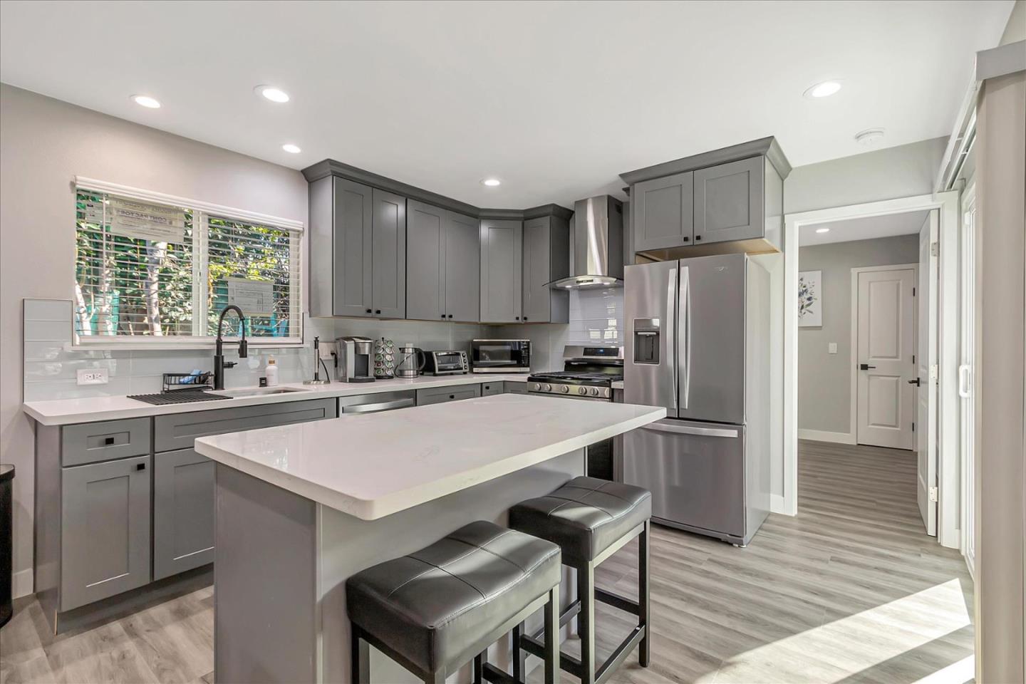 Detail Gallery Image 6 of 26 For 3380 Cecil Ave, Santa Clara,  CA 95050 - 4 Beds | 3 Baths