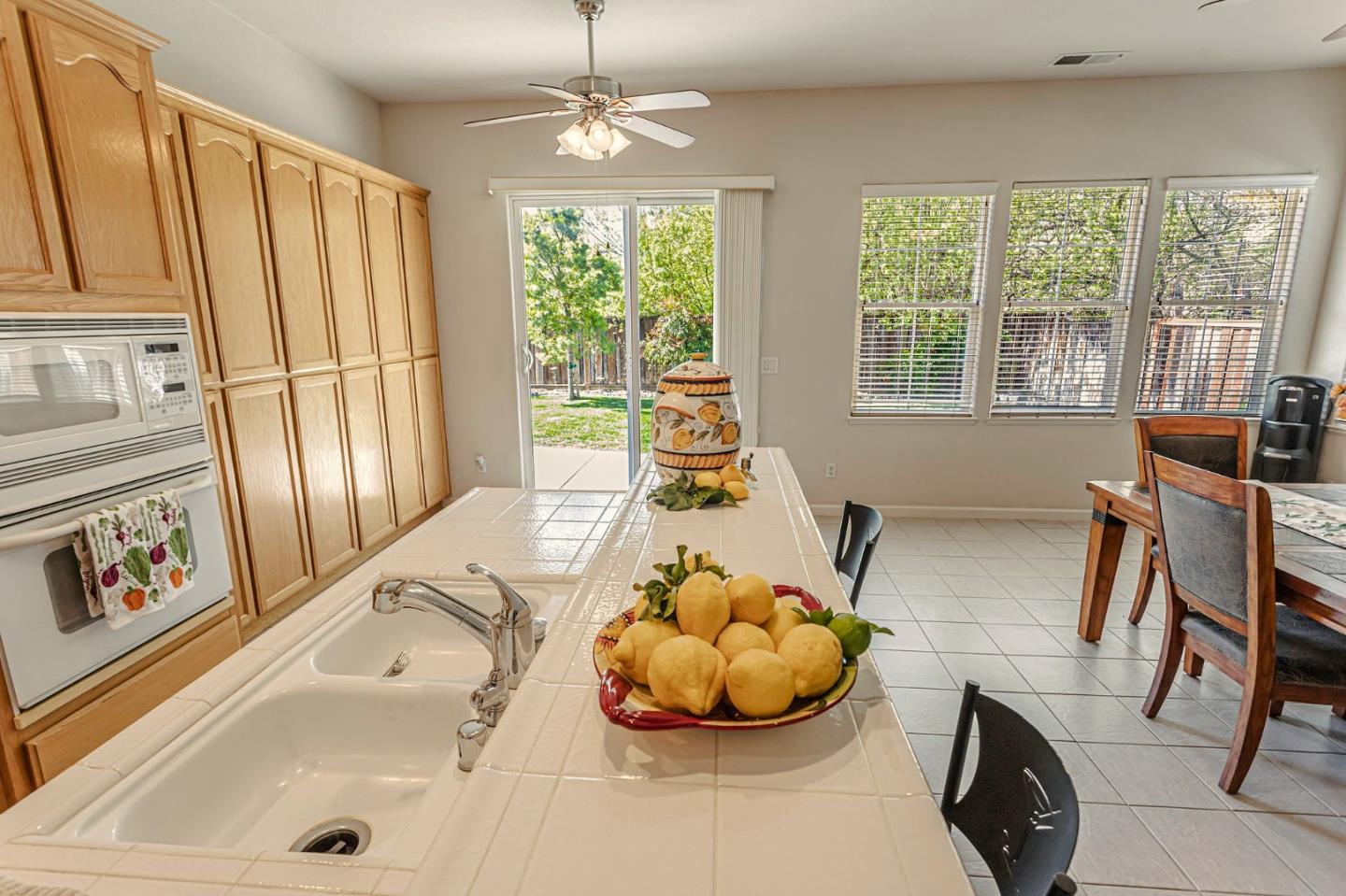 Detail Gallery Image 12 of 29 For 9 Ahwahnee St, San Juan Bautista,  CA 95045 - 4 Beds | 3 Baths