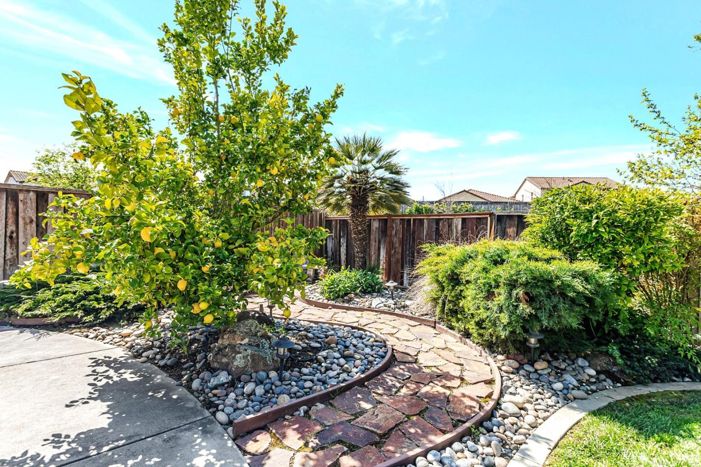 Detail Gallery Image 28 of 29 For 9 Ahwahnee St, San Juan Bautista,  CA 95045 - 4 Beds | 3 Baths