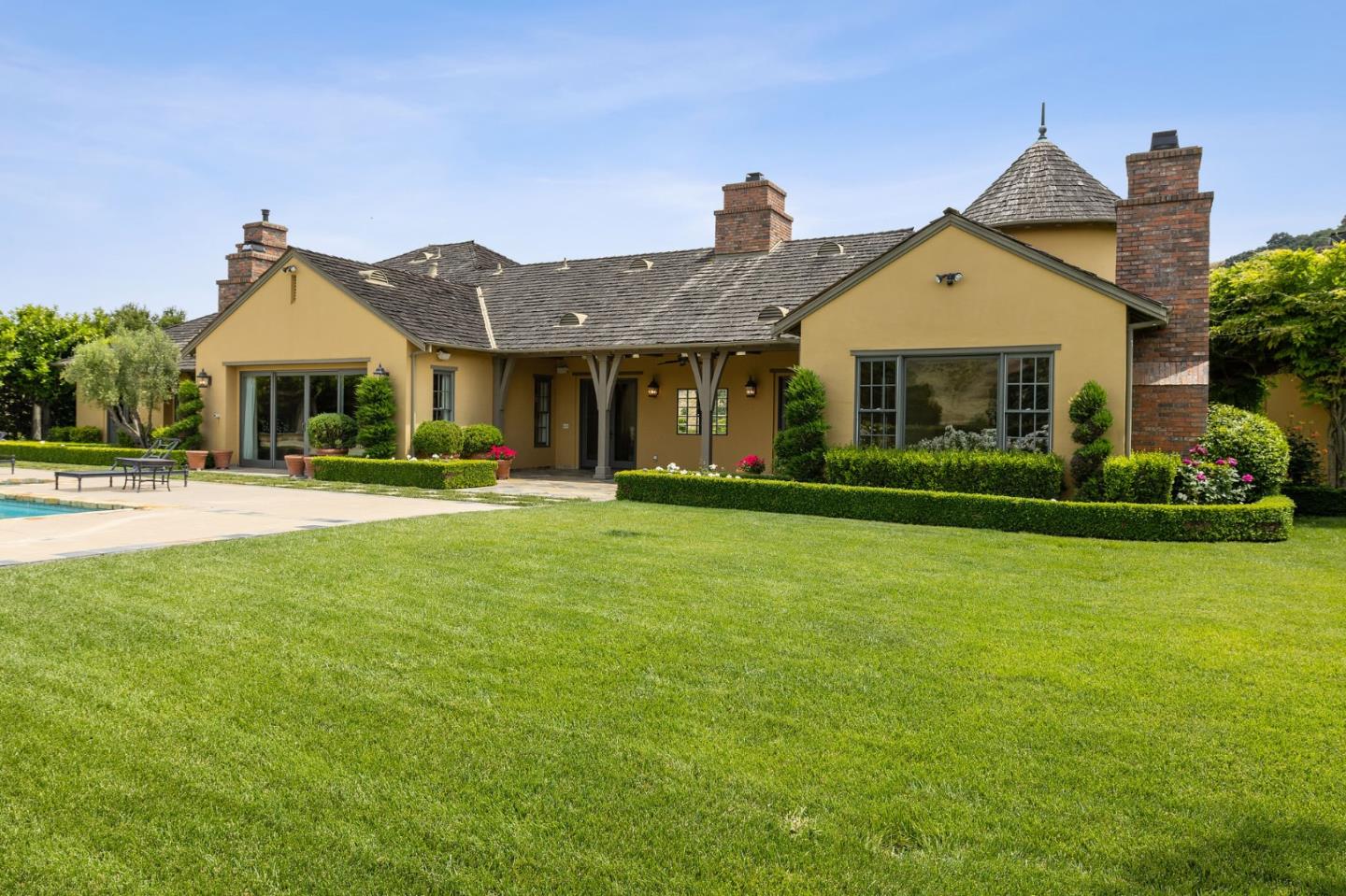 Detail Gallery Image 40 of 87 For 1305 Lions Peak Ln, San Martin,  CA 95046 - 4 Beds | 4/1 Baths