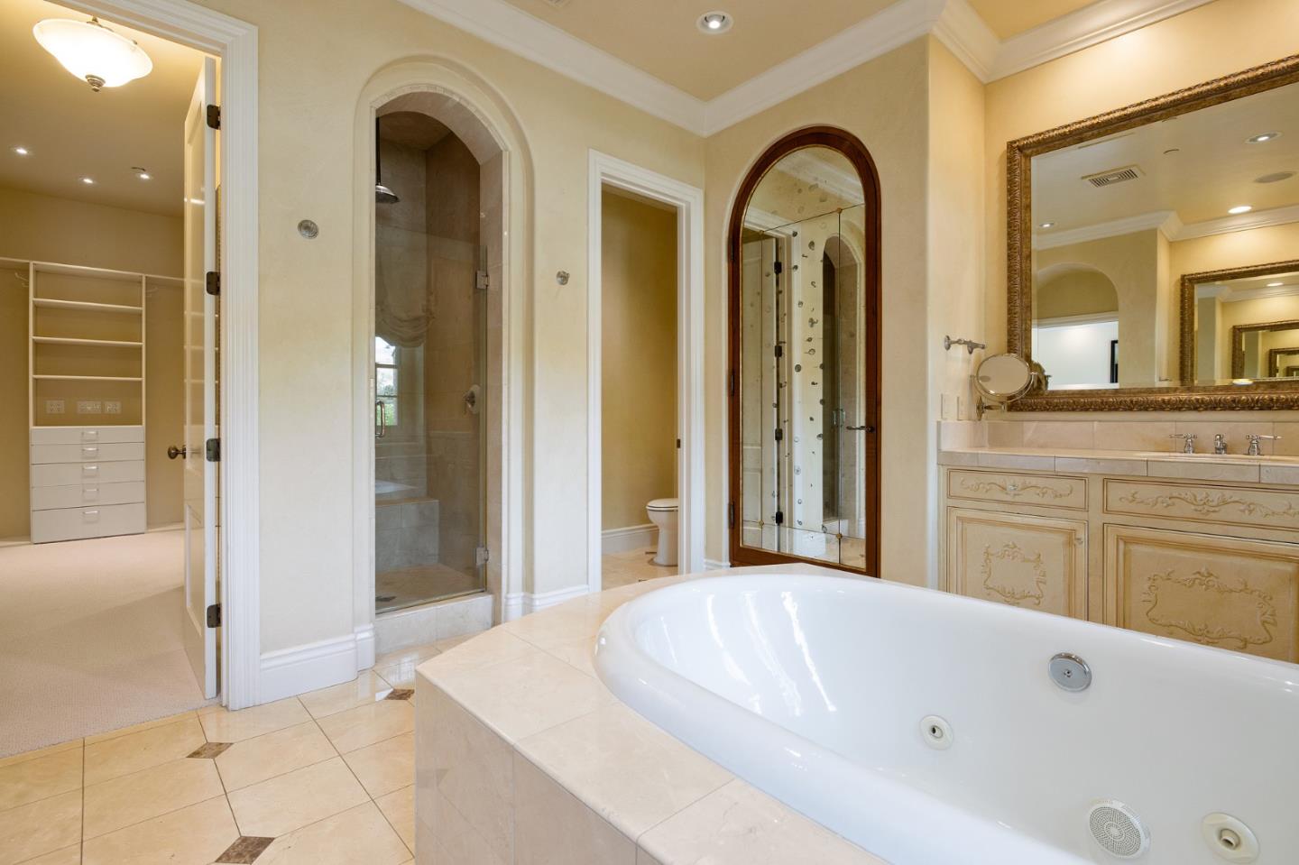 Detail Gallery Image 62 of 87 For 1305 Lions Peak Ln, San Martin,  CA 95046 - 4 Beds | 4/1 Baths