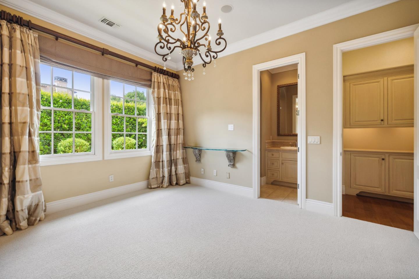 Detail Gallery Image 66 of 87 For 1305 Lions Peak Ln, San Martin,  CA 95046 - 4 Beds | 4/1 Baths