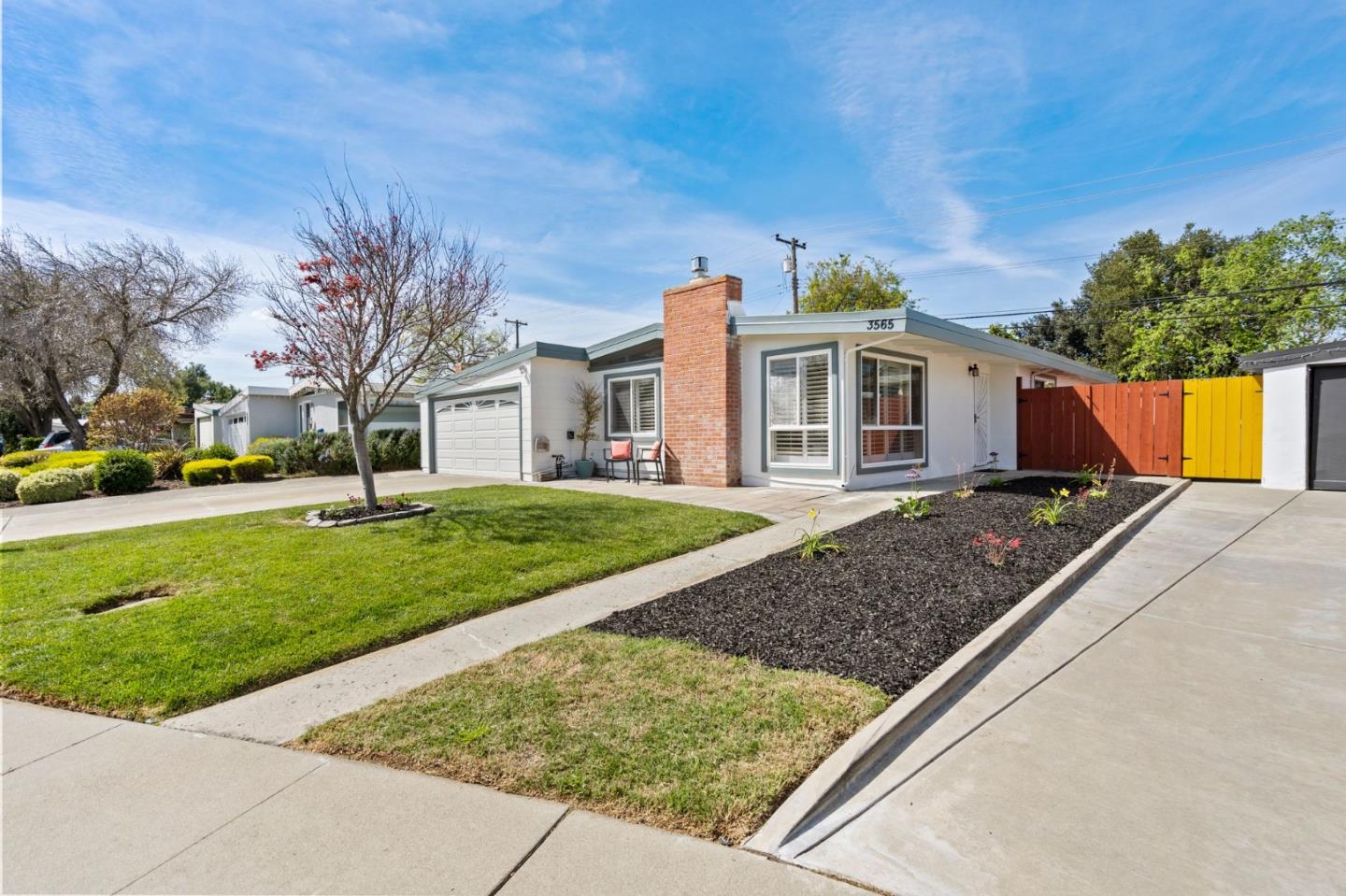 Detail Gallery Image 2 of 38 For 3565 Shafer Dr, Santa Clara,  CA 95051 - 3 Beds | 2 Baths