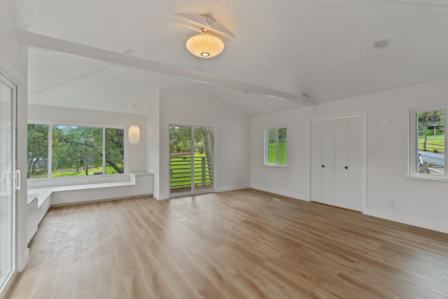 Detail Gallery Image 20 of 21 For 90 Bear Gulch Dr, Portola Valley,  CA 94028 - 3 Beds | 2 Baths