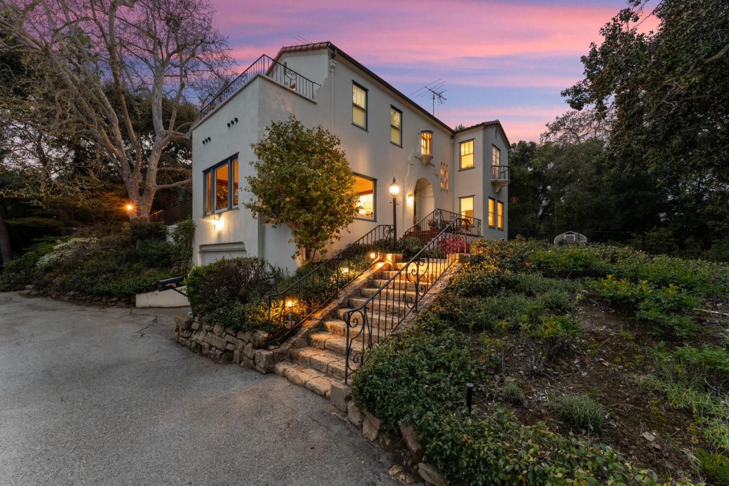 Detail Gallery Image 3 of 72 For 710 Frenchmans Rd, Stanford,  CA 94305 - 6 Beds | 3 Baths
