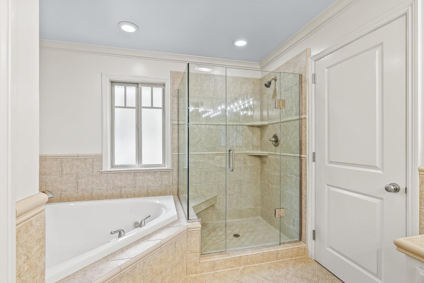 Detail Gallery Image 38 of 54 For 822 San Carlos Ave, El Granada,  CA 94018 - 3 Beds | 3/1 Baths