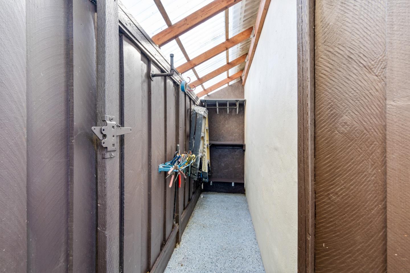 Detail Gallery Image 63 of 88 For 1002 9th Ave, San Mateo,  CA 94402 - 4 Beds | 2 Baths