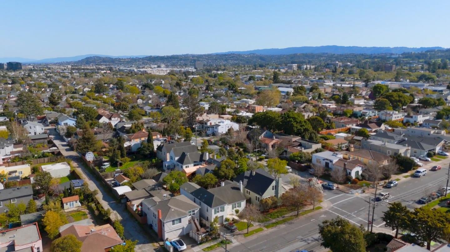 Detail Gallery Image 81 of 88 For 1002 9th Ave, San Mateo,  CA 94402 - 4 Beds | 2 Baths