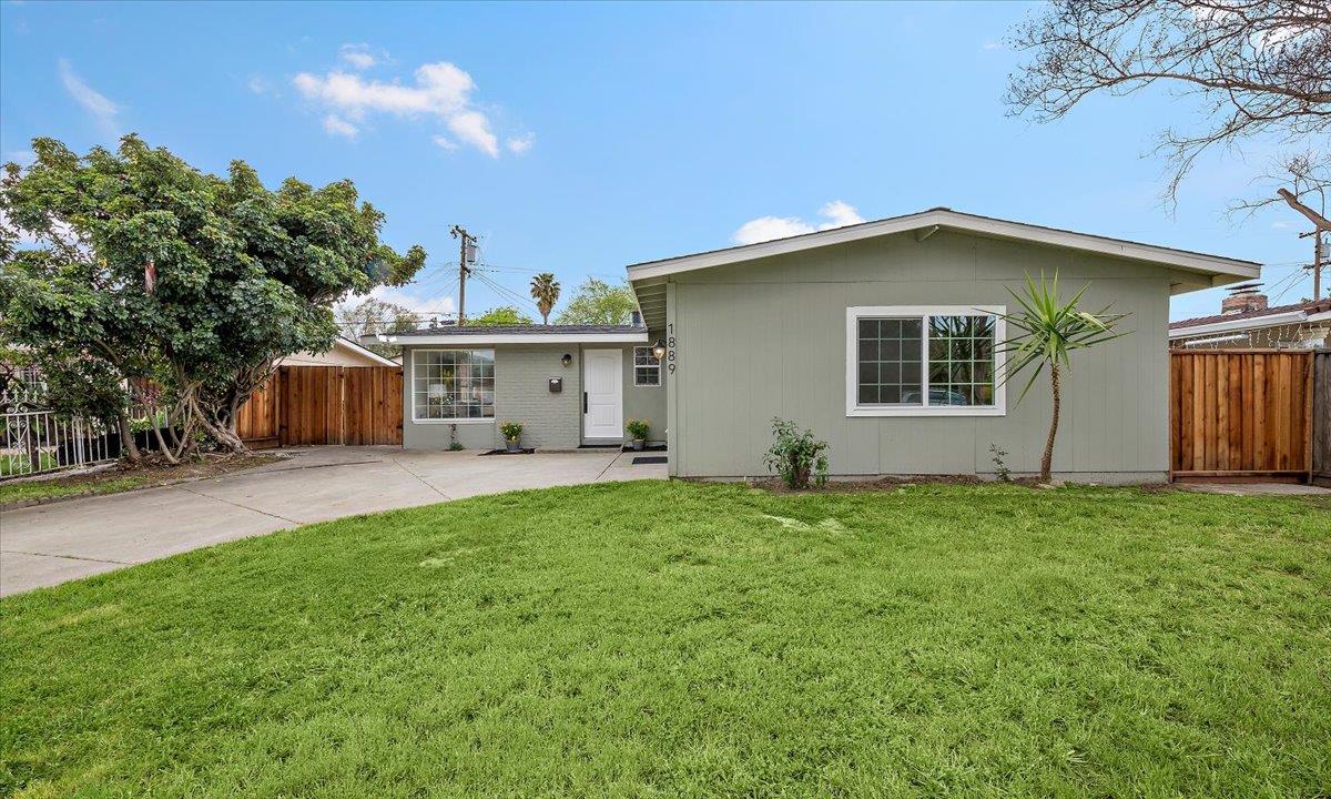 Detail Gallery Image 2 of 21 For 1889 Sarasota Way, San Jose,  CA 95122 - 3 Beds | 2 Baths
