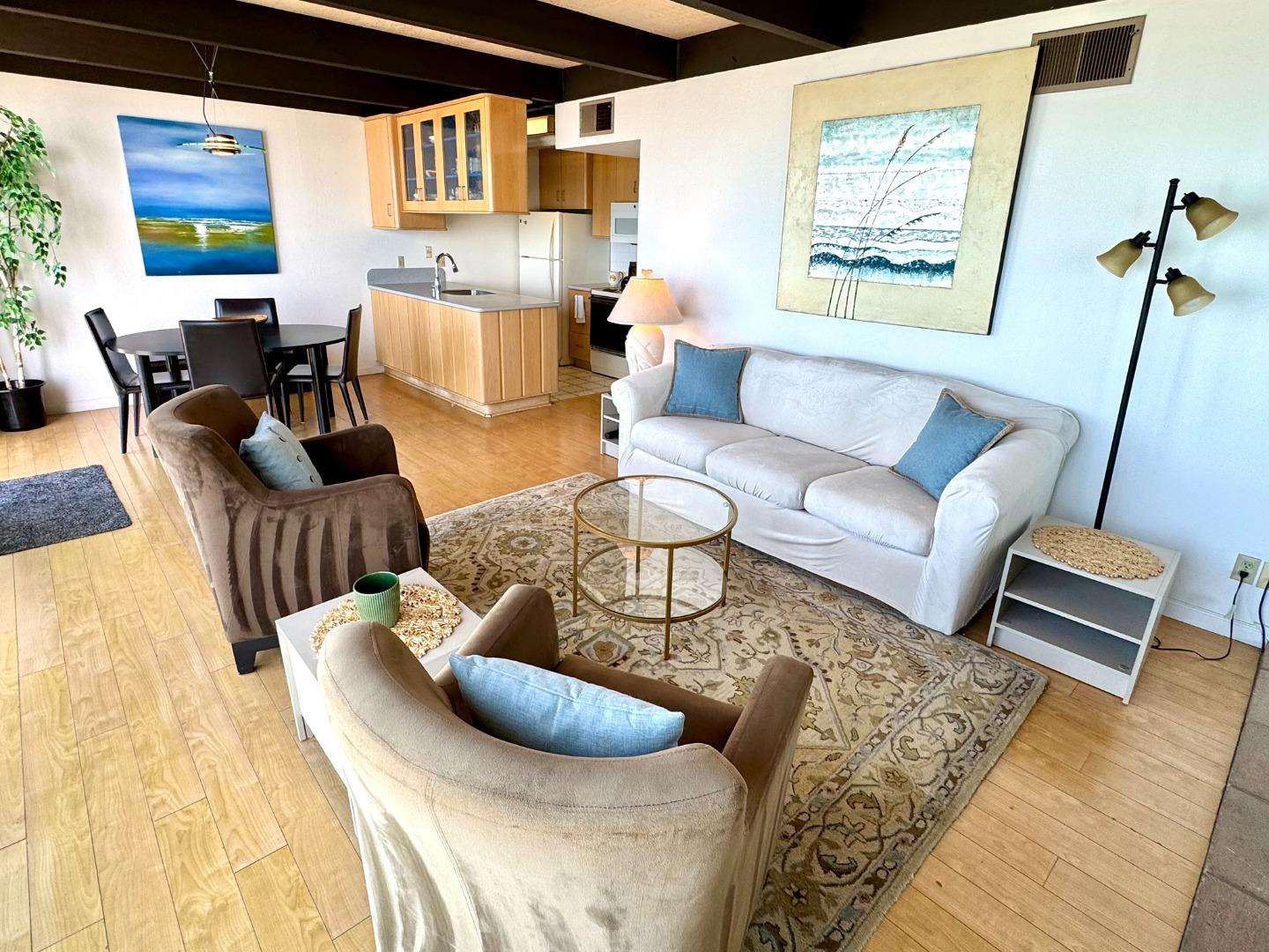 Detail Gallery Image 10 of 11 For 230 Rio Del Mar Blvd #K,  Aptos,  CA 95003 - 2 Beds | 2 Baths