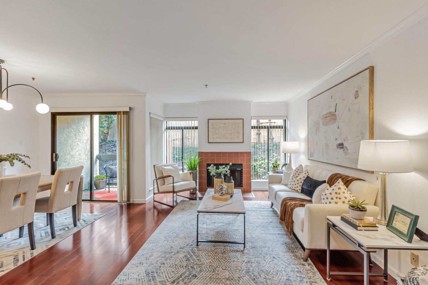Detail Gallery Image 2 of 55 For 1 Elm St #108,  San Carlos,  CA 94070 - 2 Beds | 2/1 Baths