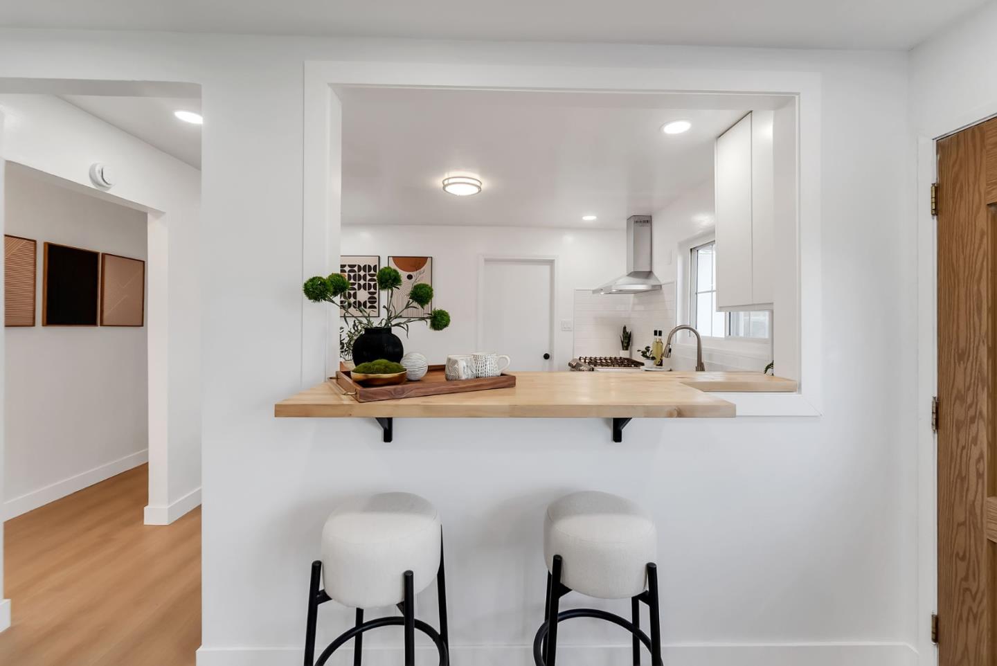 Detail Gallery Image 10 of 31 For 2542 Painted Rock Dr, Santa Clara,  CA 95051 - 3 Beds | 1 Baths