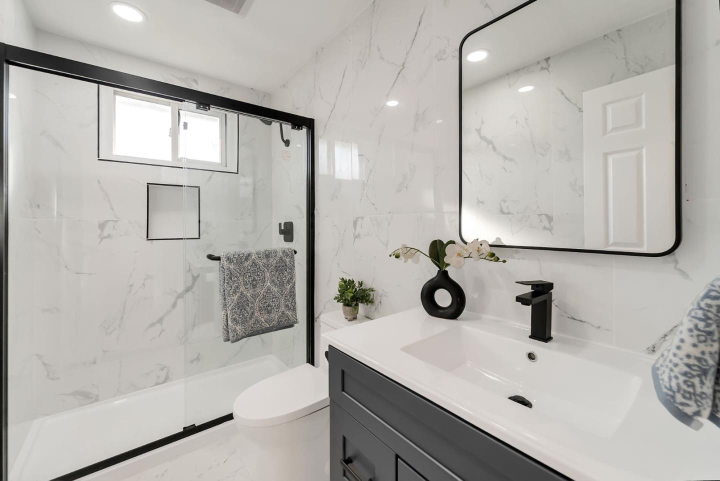 Detail Gallery Image 13 of 31 For 2542 Painted Rock Dr, Santa Clara,  CA 95051 - 3 Beds | 1 Baths