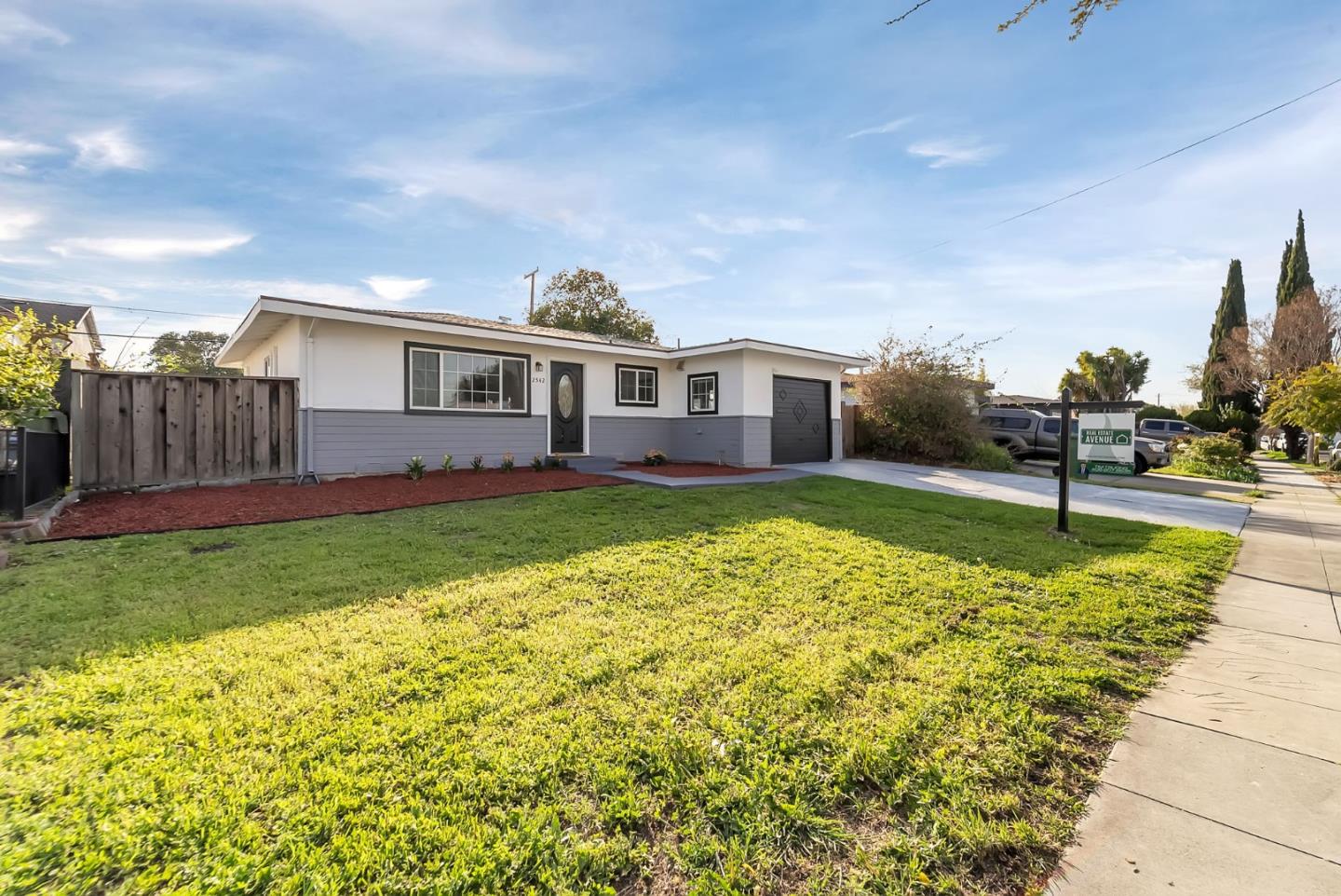 Detail Gallery Image 28 of 31 For 2542 Painted Rock Dr, Santa Clara,  CA 95051 - 3 Beds | 1 Baths