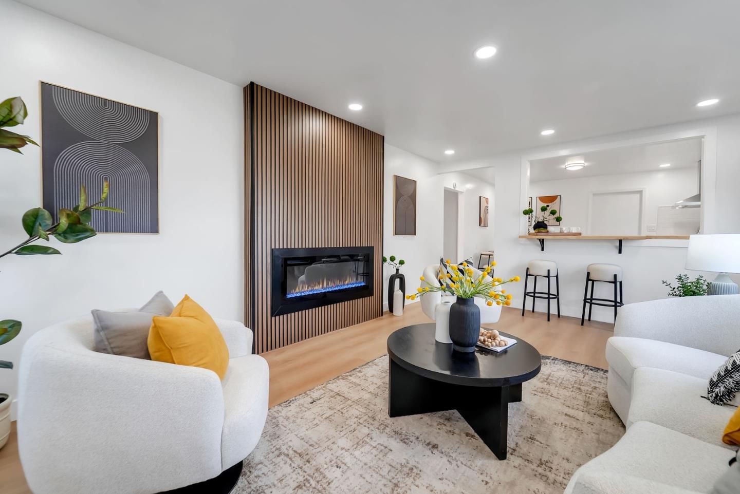 Detail Gallery Image 3 of 31 For 2542 Painted Rock Dr, Santa Clara,  CA 95051 - 3 Beds | 1 Baths