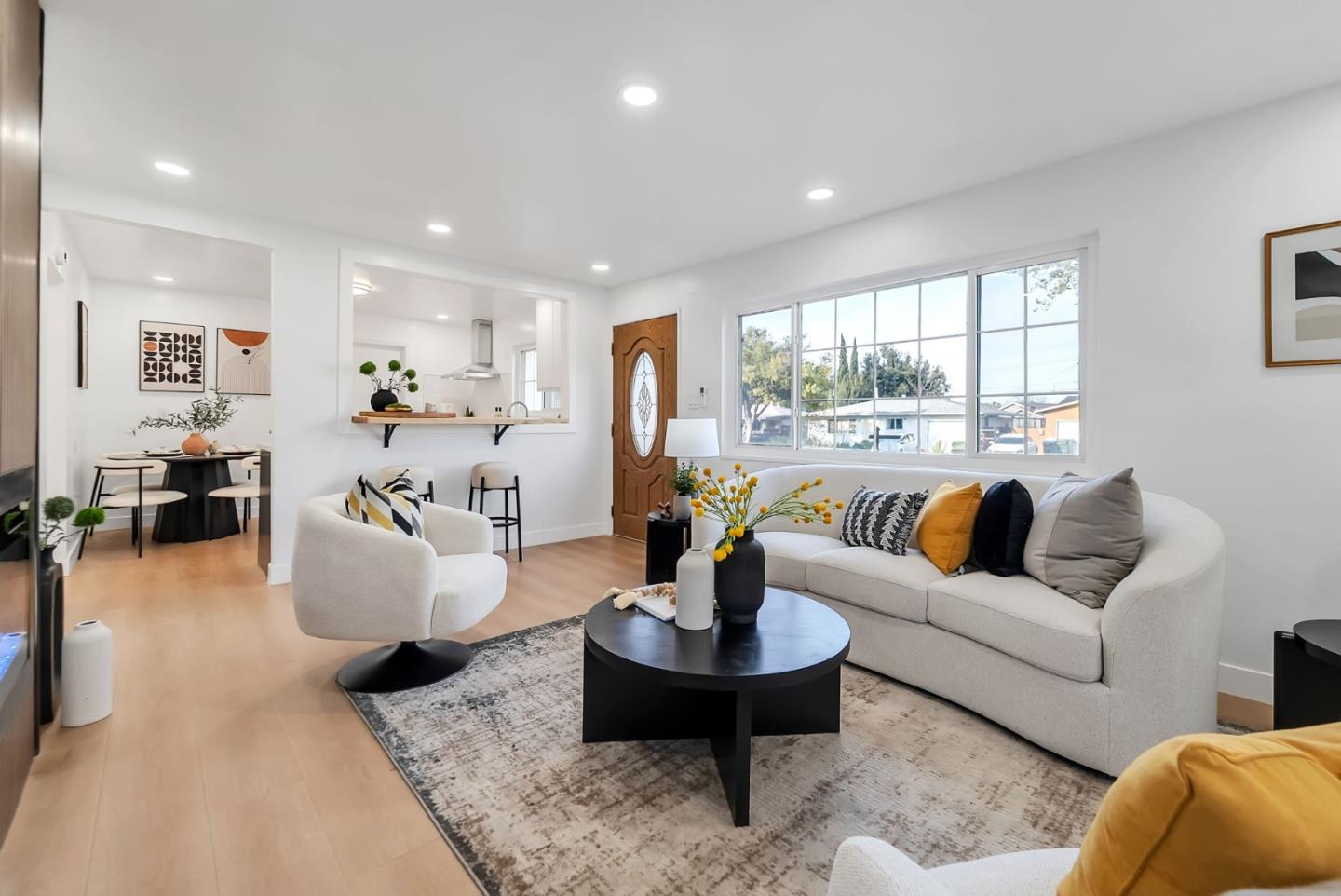 Detail Gallery Image 5 of 31 For 2542 Painted Rock Dr, Santa Clara,  CA 95051 - 3 Beds | 1 Baths