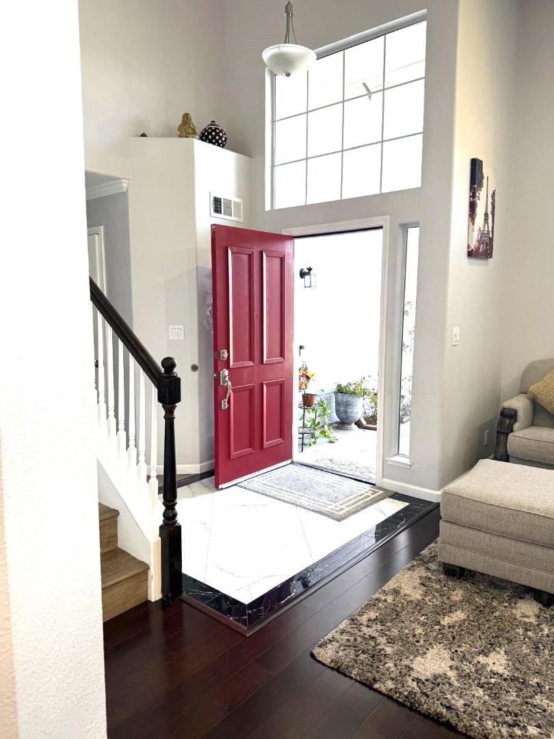 Detail Gallery Image 2 of 33 For 3330 Vernice Ave, San Jose,  CA 95127 - 4 Beds | 2/1 Baths