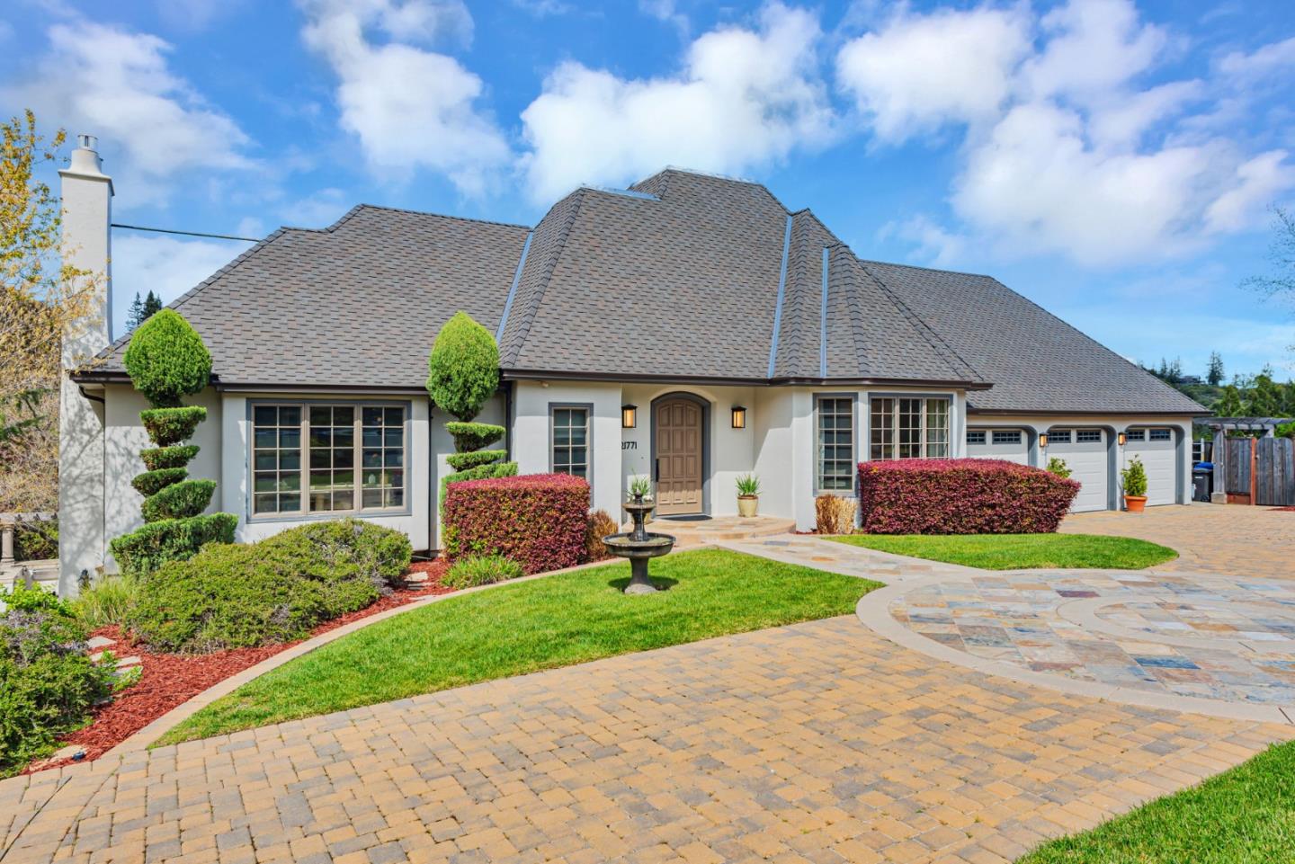 Detail Gallery Image 2 of 79 For 21771 Congress Hall Ln, Saratoga,  CA 95070 - 4 Beds | 3/2 Baths