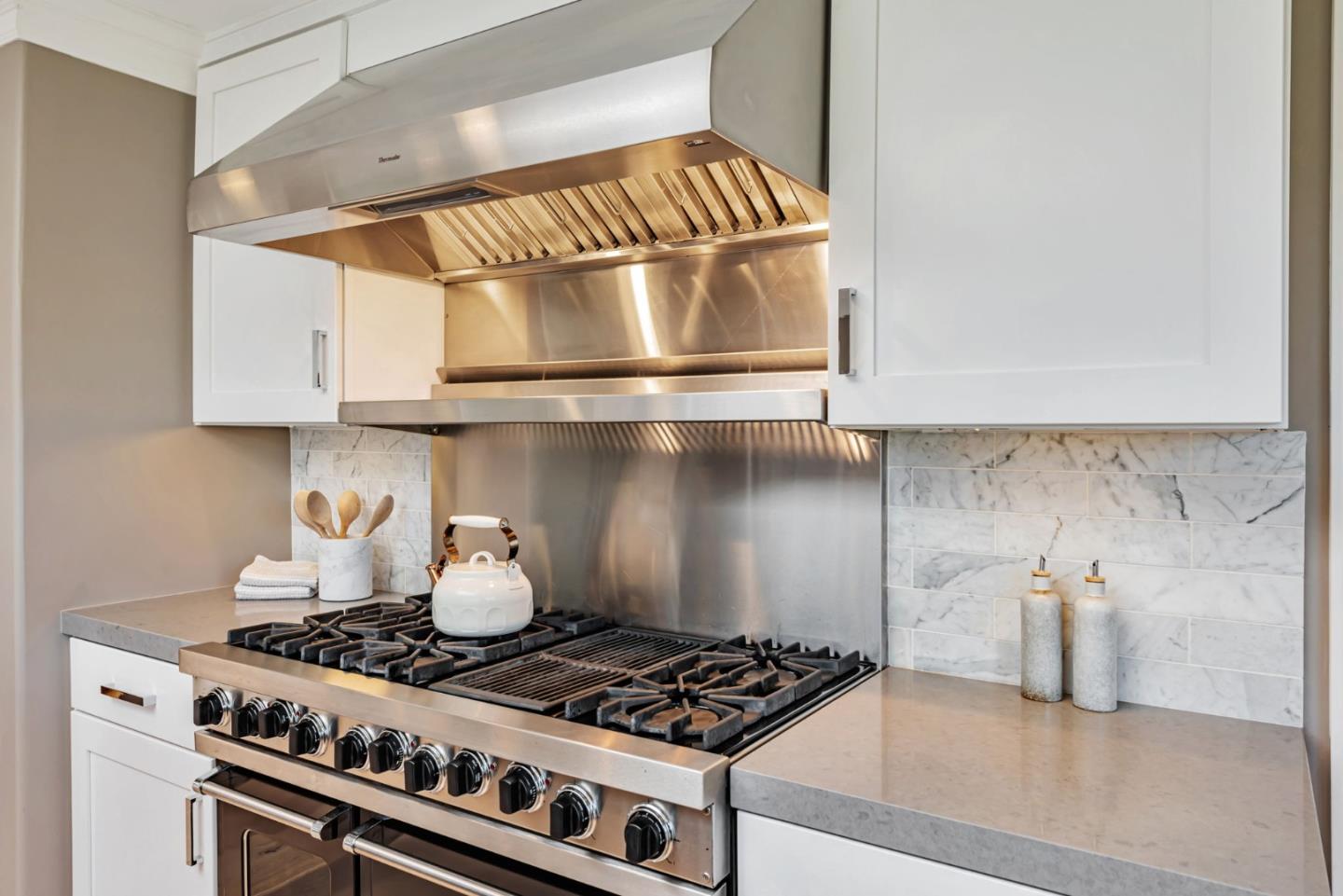 Detail Gallery Image 26 of 79 For 21771 Congress Hall Ln, Saratoga,  CA 95070 - 4 Beds | 3/2 Baths