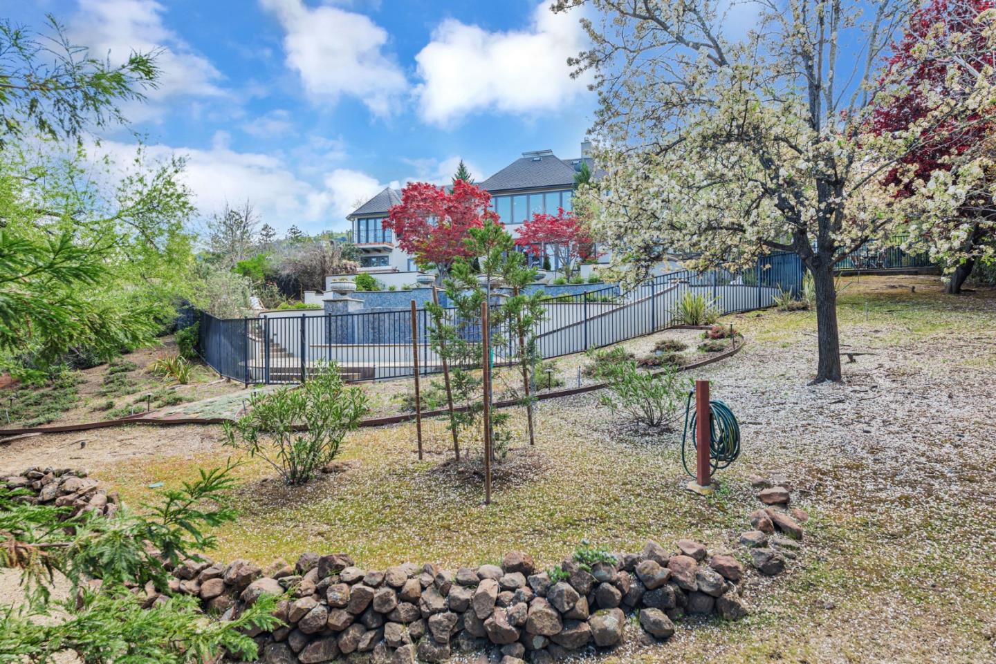 Detail Gallery Image 60 of 79 For 21771 Congress Hall Ln, Saratoga,  CA 95070 - 4 Beds | 3/2 Baths