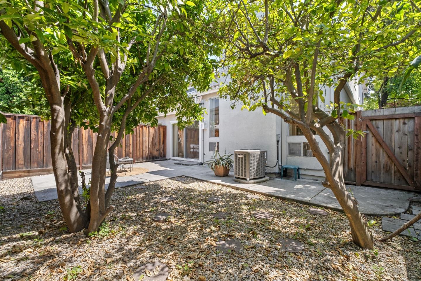 Detail Gallery Image 41 of 49 For 1337 Lefont Dr, San Jose,  CA 95131 - 4 Beds | 3 Baths