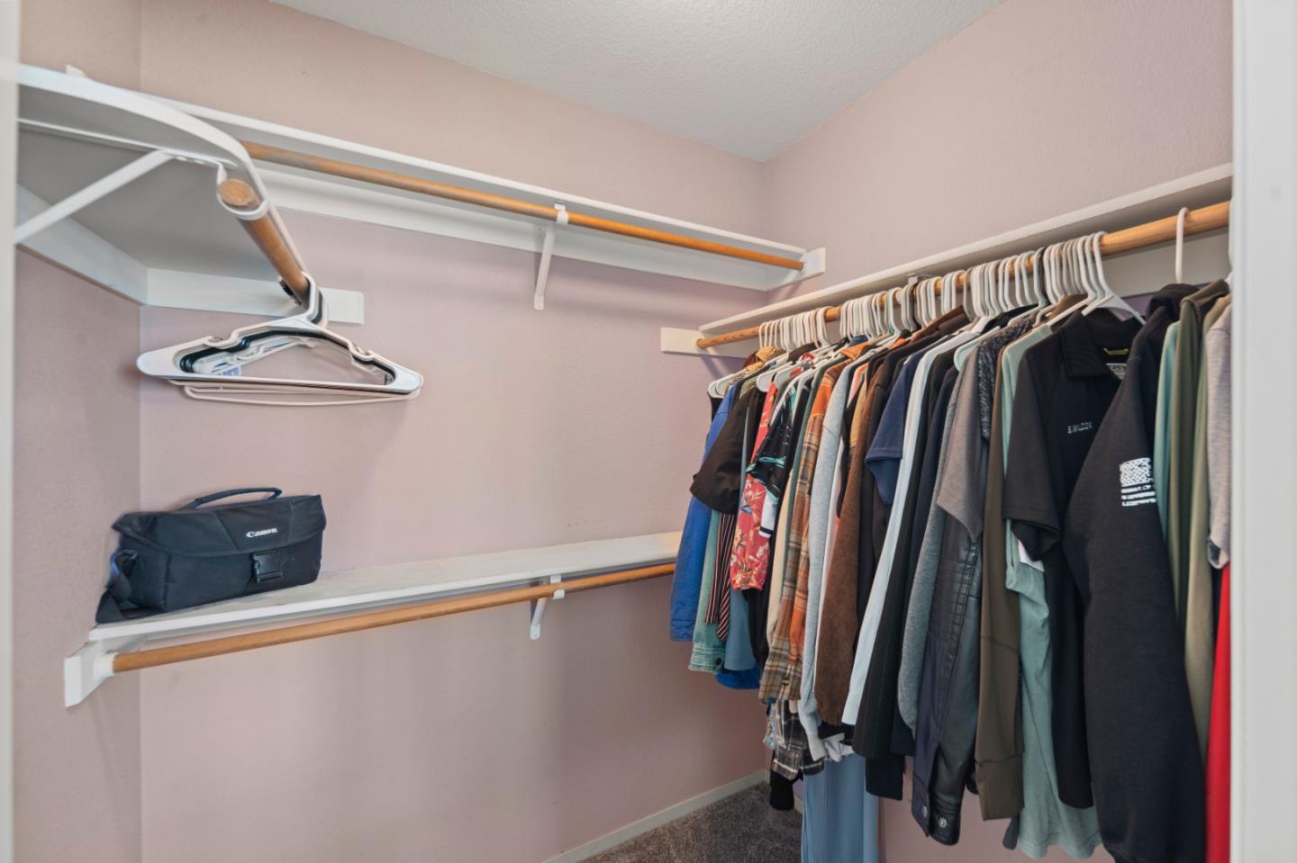 Detail Gallery Image 8 of 14 For 1061 Riker St #1,  Salinas,  CA 93901 - 2 Beds | 1 Baths