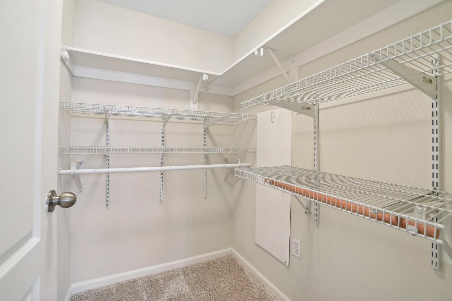 Detail Gallery Image 26 of 54 For 2736 Cannara Ln #4,  San Jose,  CA 95111 - 3 Beds | 3/1 Baths